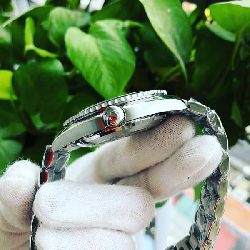 Đồng Hồ Nam Omega OM215.30.40.20.03.001